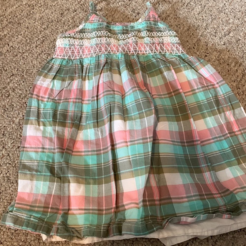 Bundle of 4 toddler dresses size 3t - Picture 8 of 10